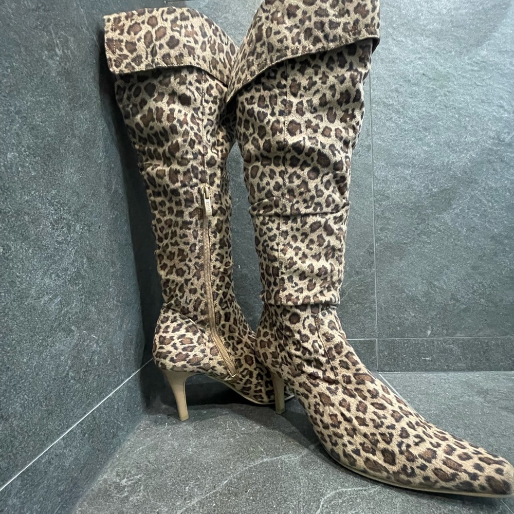 Stylish Leopard Print Over the Knee Boots